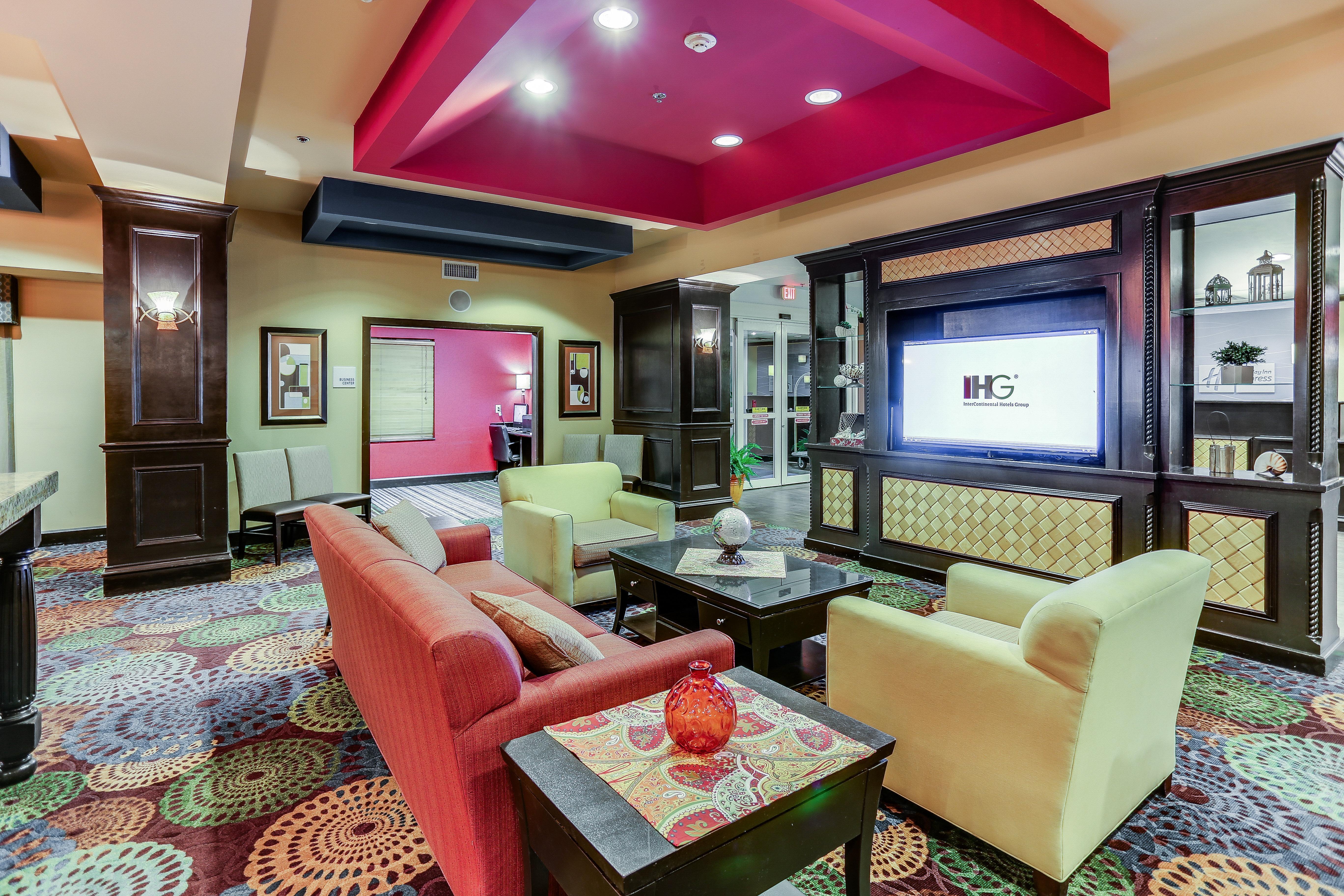 Holiday Inn Express Hotel & Suites Huntsville By Ihg Екстер'єр фото