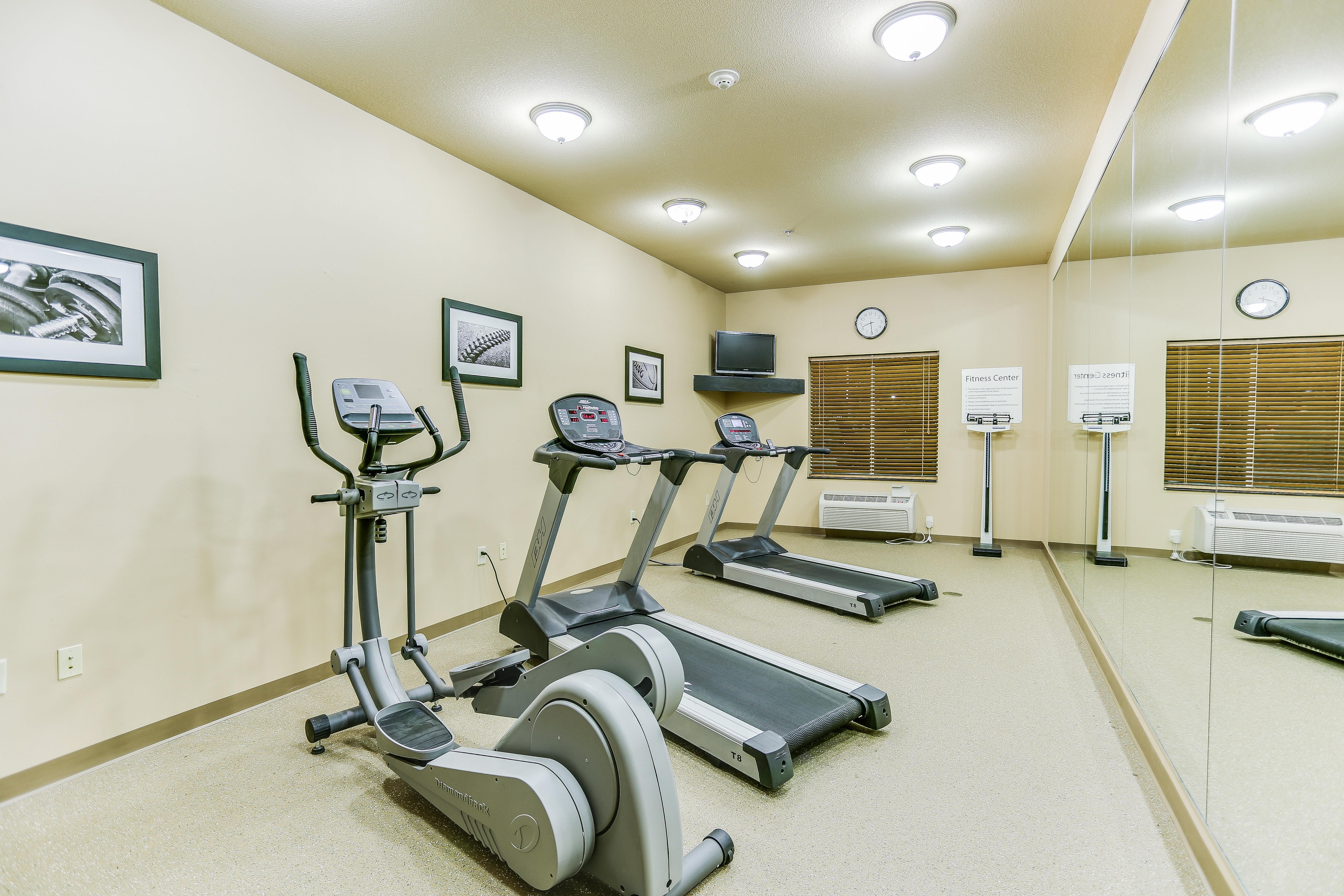 Holiday Inn Express Hotel & Suites Huntsville By Ihg Екстер'єр фото