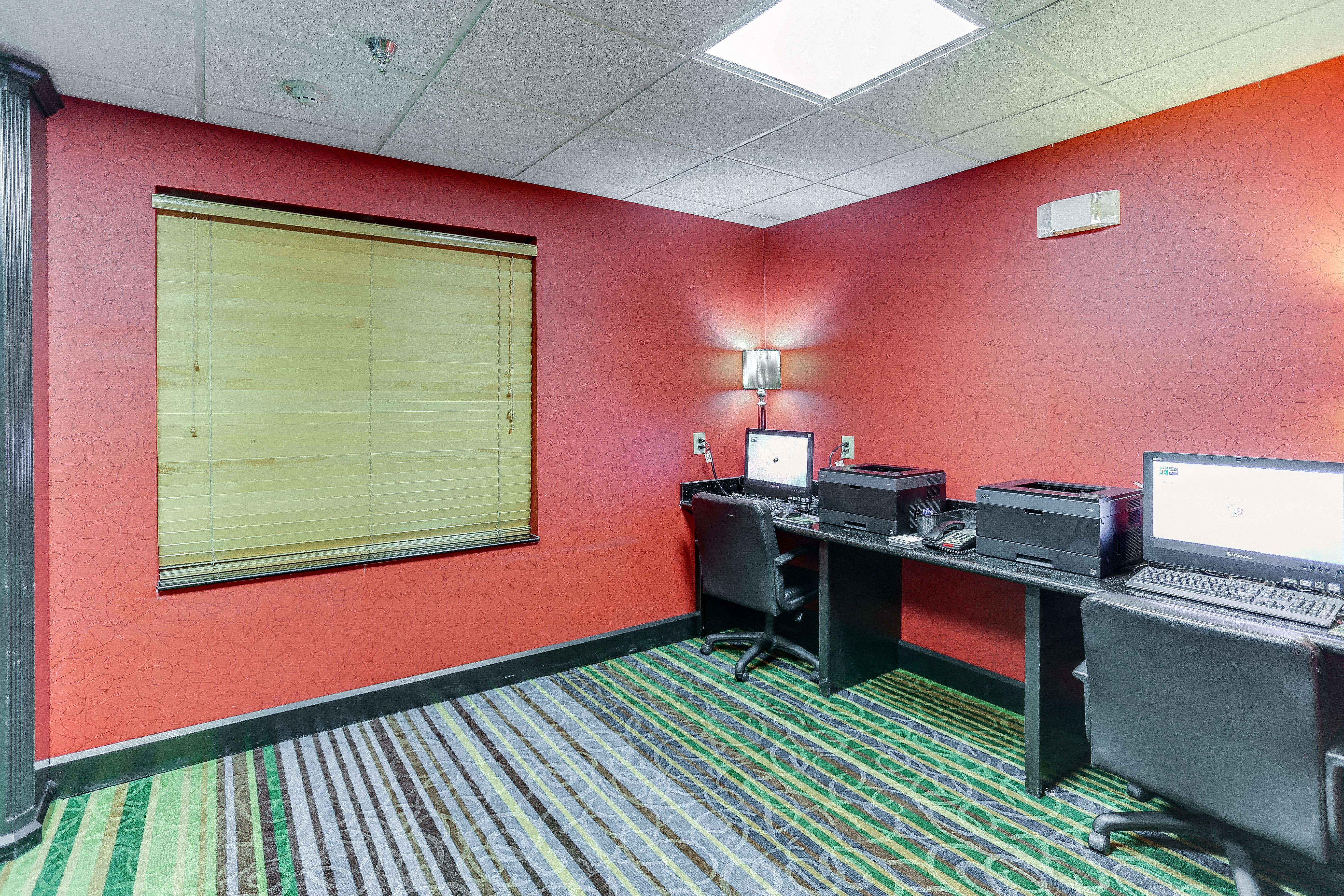 Holiday Inn Express Hotel & Suites Huntsville By Ihg Екстер'єр фото
