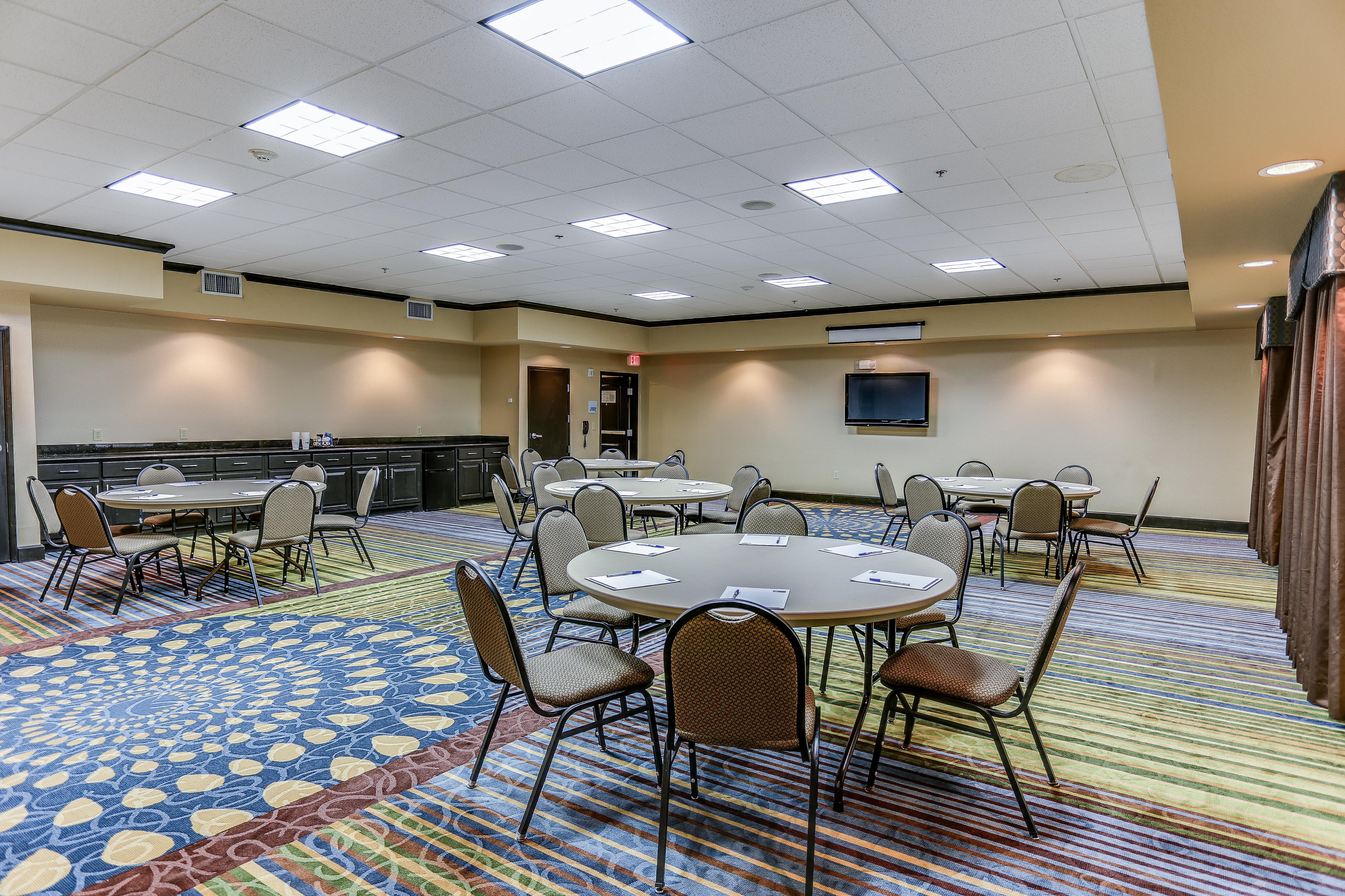 Holiday Inn Express Hotel & Suites Huntsville By Ihg Екстер'єр фото
