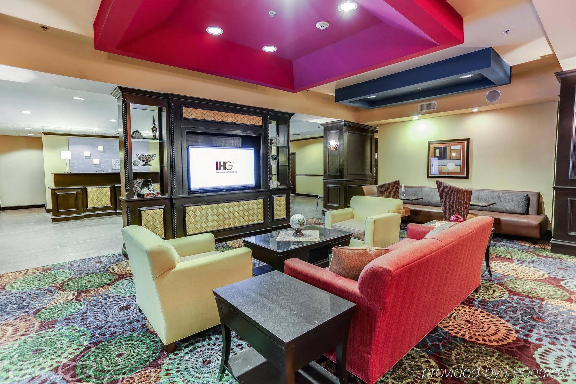 Holiday Inn Express Hotel & Suites Huntsville By Ihg Екстер'єр фото